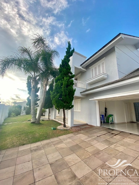 Casa 6 dormitórios em Atlântida 2 quadras do Mar: 2ª foto da galeria de imagens do imóvel
