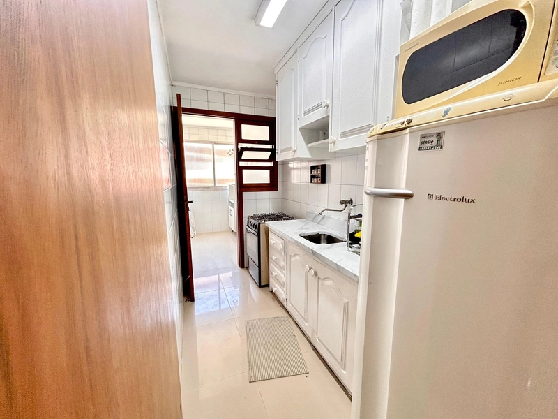 LINDO APARTAMENTO 2 DORMITORIO COM SACADA - CAPÃO DA CANOA: 3ª foto da galeria de imagens do imóvel