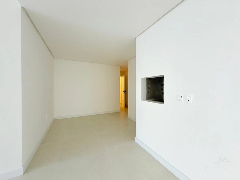 APARTAMENTO À VENDA  Bairro Navegantes  COM TERRAÇO EM L: 11ª foto da galeria de imagens do imóvel