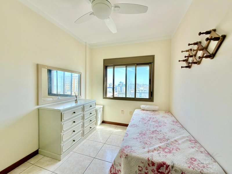 APARTAMENTO 3 DORMITÓRIOS - MOBILIADO - NO CENTRO DE CAPÃO: 25ª foto da galeria de imagens do imóvel