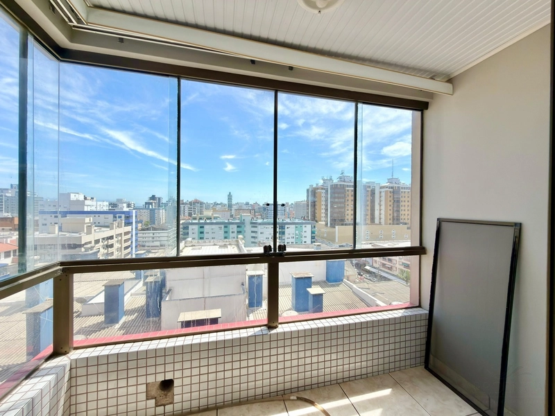 APARTAMENTO 3 DORMITÓRIOS - MOBILIADO - NO CENTRO DE CAPÃO: 14ª foto da galeria de imagens do imóvel