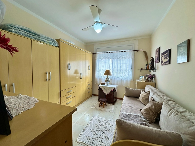 APARTAMENTO MOBILIADO - SACADA DE FRENTE - AMPLO: 1ª foto da galeria de imagens do imóvel