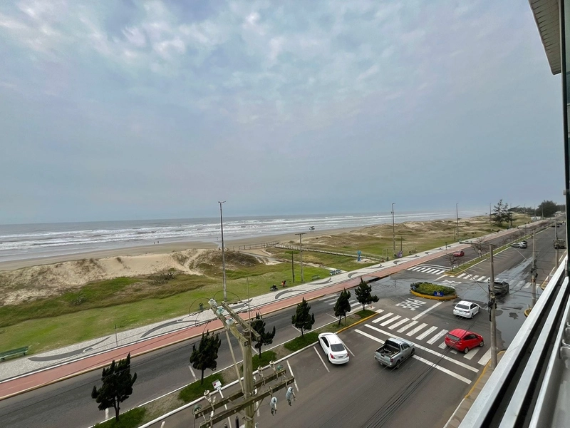 Apartamento de 03 dormitórios à beira mar em Capão da Canoa: 12ª foto da galeria de imagens do imóvel
