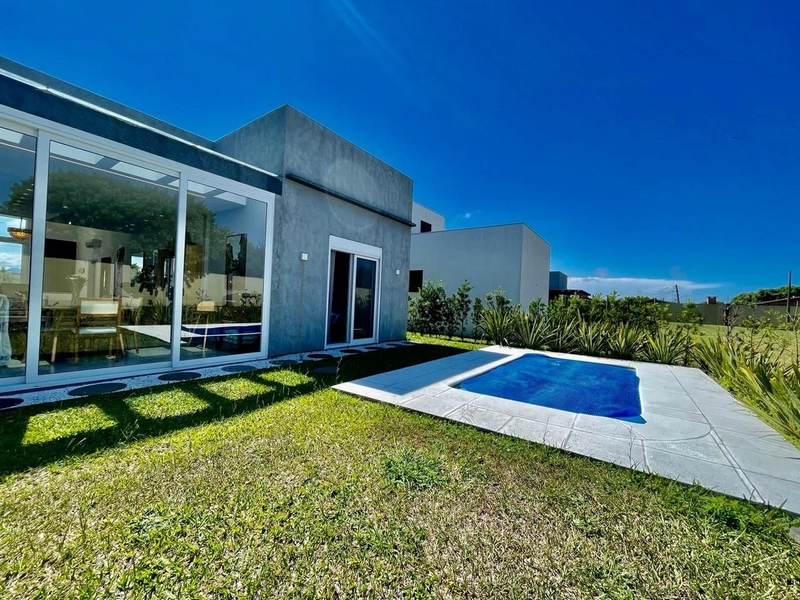 Casa de 04 suítes em condomínio fechado, Xangri-la: 25ª foto da galeria de imagens do imóvel