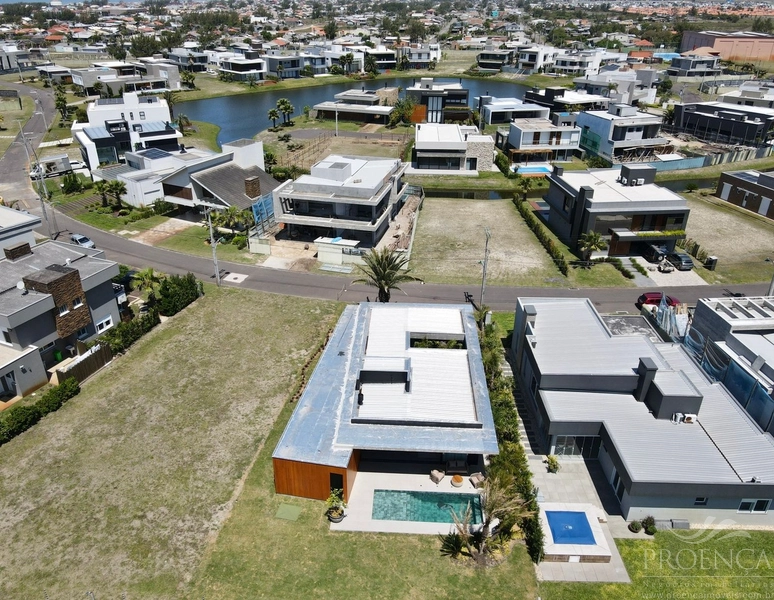 Casa térrea, 4 suítes, Condominio Celebration em Xangri-lá: 21ª foto da galeria de imagens do imóvel