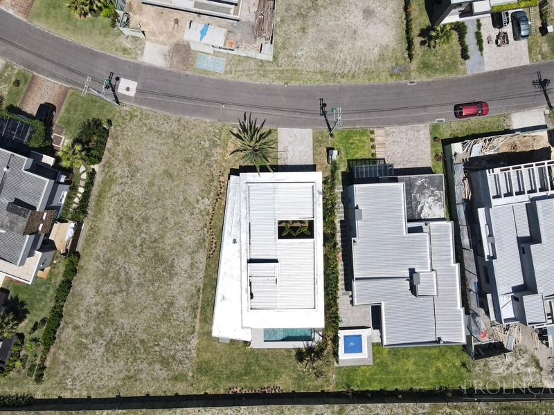 Casa térrea, 4 suítes, Condominio Celebration em Xangri-lá: 31ª foto da galeria de imagens do imóvel
