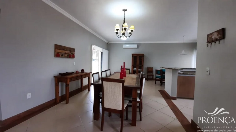 Casa  4 dormitórios em Xangri lá: 1ª foto da galeria de imagens do imóvel