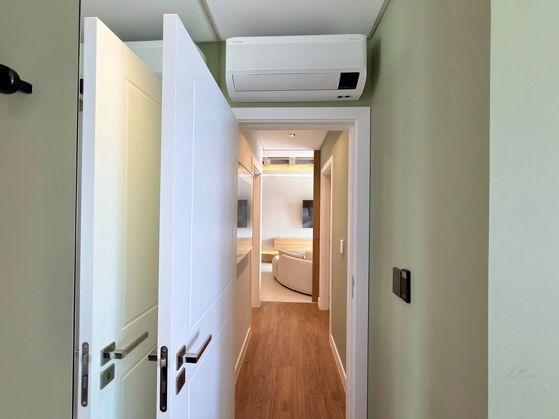APARTAMENTO À VENDA EM CAPÃO DA CANOA! AUTOMATIZADO • 2 SACADAS DE FRENTE • BOX DUPLO: 29ª foto da galeria de imagens do imóvel