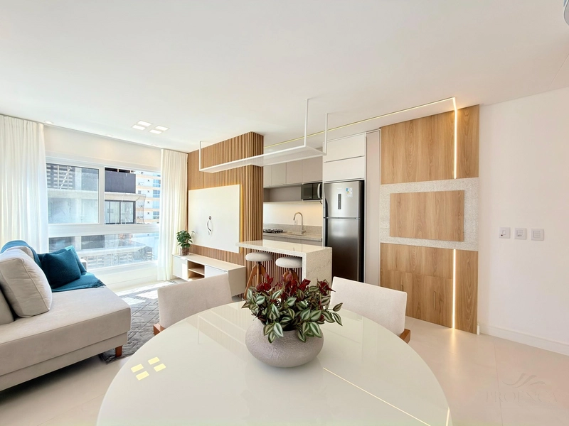 APARTAMENTO À VENDA, POUCOS PASSOS DO MAR!: 32ª foto da galeria de imagens do imóvel