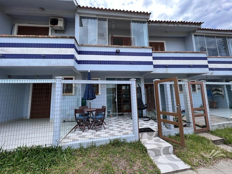 Apartamento com vista para o mar, mobiliado no centro de Xangri-lá.: 1ª foto da galeria de imagens do imóvel