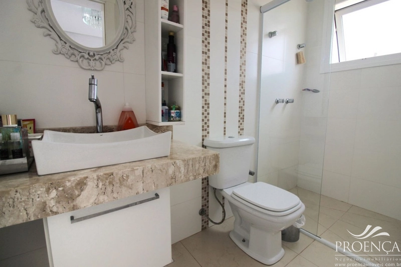Sobrado com 4 suítes. Mobiliado e decorado em Xangri-lá.: 18ª foto da galeria de imagens do imóvel
