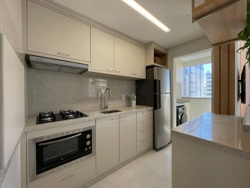 Apartamento 2 dormitórios de frente ao lado da Praça Flávio Boianovski: 7ª foto da galeria de imagens do imóvel