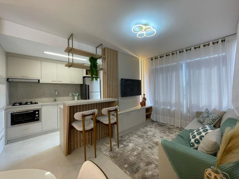 Apartamento 2 dormitórios de frente ao lado da Praça Flávio Boianovski: 6ª foto da galeria de imagens do imóvel