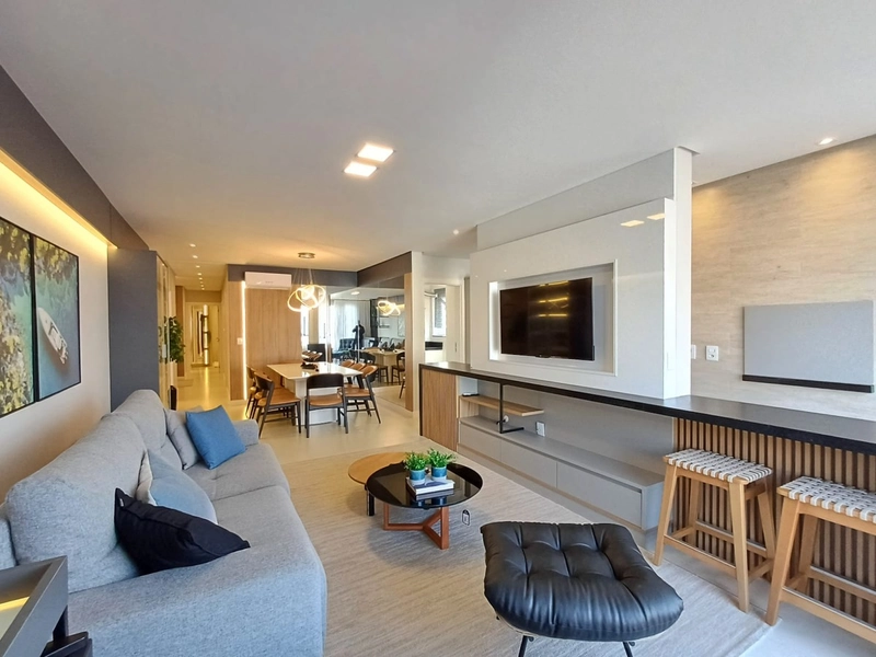 APARTAMENTO 03 SUÍTES MOBILIADO E DECORADO!: 2ª foto da galeria de imagens do imóvel