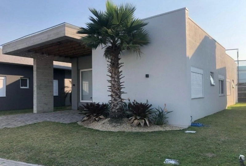 Casa térrea 4 suítes no Condomínio Sea Coast em Xangri-lá: 1ª foto da galeria de imagens do imóvel
