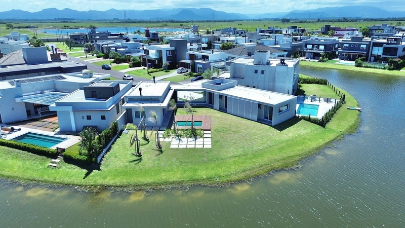 Casa Térrea Beira Lago no Condomínio Riviera Xangrilá: 35ª foto da galeria de imagens do imóvel