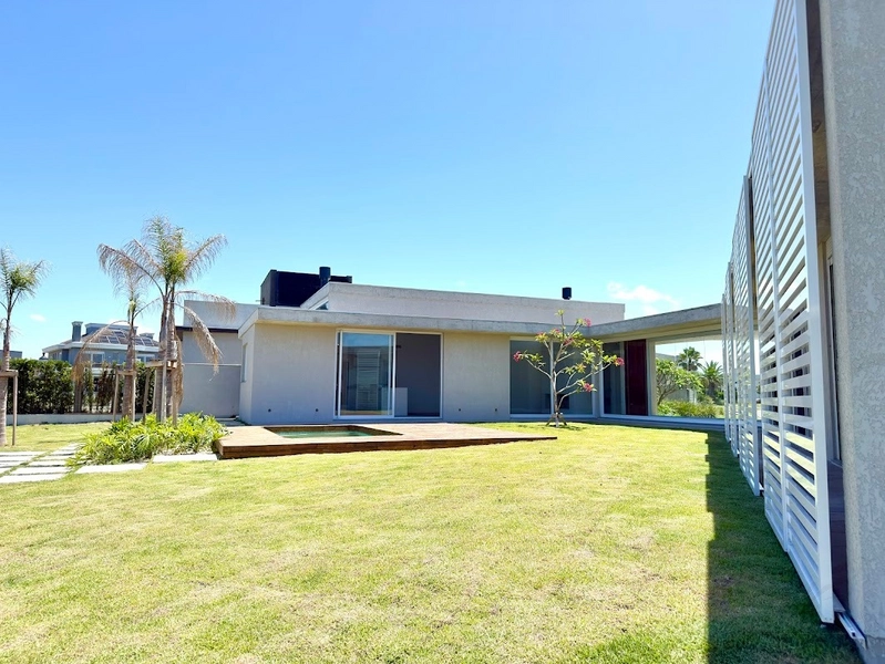 Casa Térrea Beira Lago no Condomínio Riviera Xangrilá: 30ª foto da galeria de imagens do imóvel