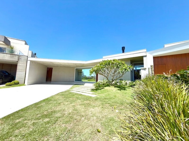 Casa Térrea Beira Lago no Condomínio Riviera Xangrilá: 4ª foto da galeria de imagens do imóvel