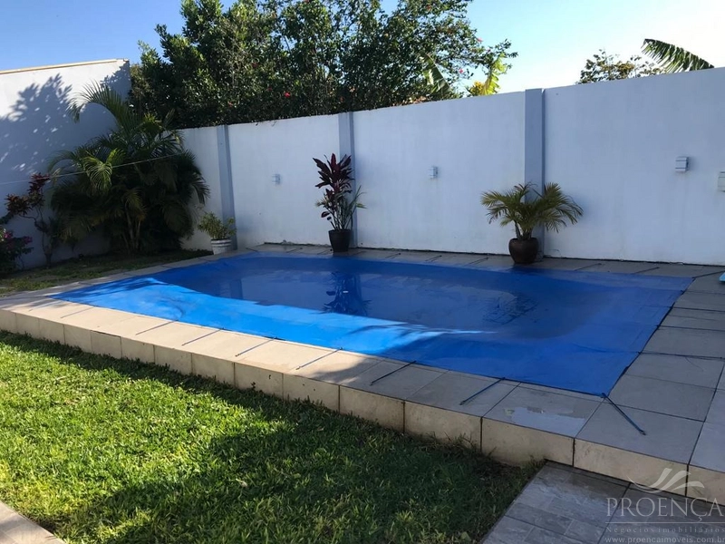 Casa a venda 03 dormitórios com piscina no Centro de Xangri-lá!: 19ª foto da galeria de imagens do imóvel