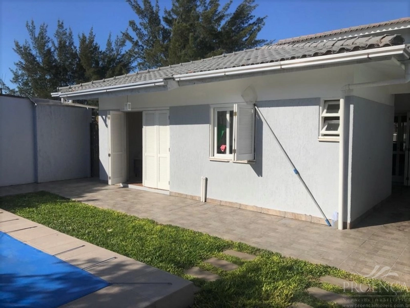 Casa a venda 03 dormitórios com piscina no Centro de Xangri-lá!: 22ª foto da galeria de imagens do imóvel