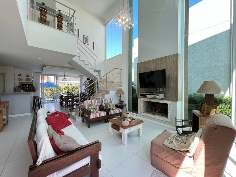 Casa em Condomínio em Condominio Las Palmas Xangri-lá.: 3ª foto da galeria de imagens do imóvel