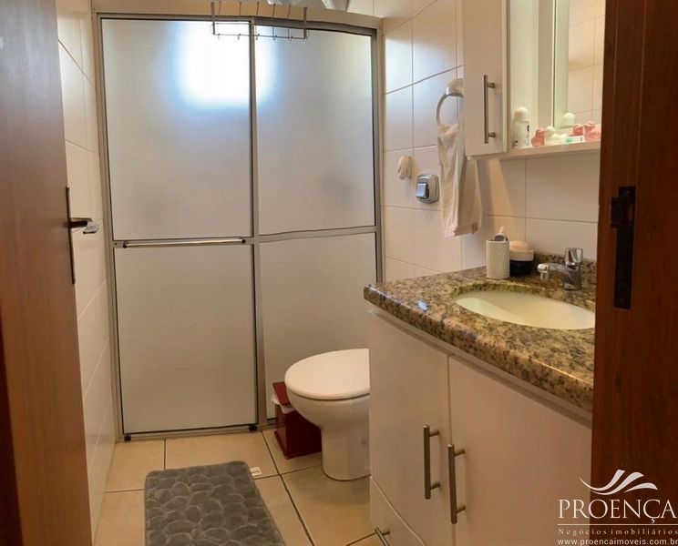 Apartamento no centro, 2 dormitórios, churrasqueira e garagem: 11ª foto da galeria de imagens do imóvel