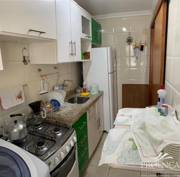 Apartamento no centro, 2 dormitórios, churrasqueira e garagem: 5ª foto da galeria de imagens do imóvel