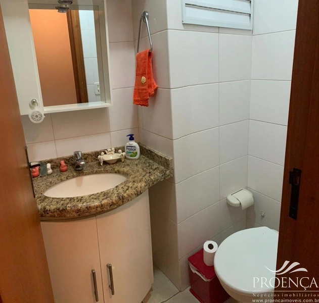 Apartamento no centro, 2 dormitórios, churrasqueira e garagem: 10ª foto da galeria de imagens do imóvel