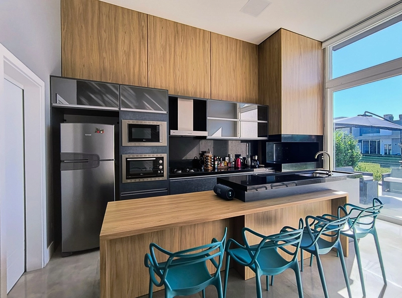 Excelente Casa Térrea, Mobiliada e Decorada, 4 suítes  .: 8ª foto da galeria de imagens do imóvel