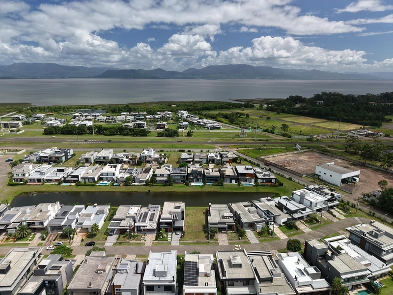 SOBRADO CONDOMÍNIO  CAPÃO ILHAS RESORT: 3ª foto da galeria de imagens do imóvel