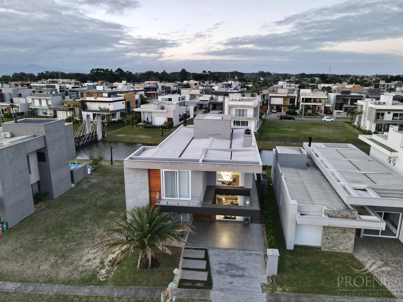 Sobrado 4 suítes Beira Lago -Cond Capão Ilhas - Capão da Canoa: 52ª foto da galeria de imagens do imóvel
