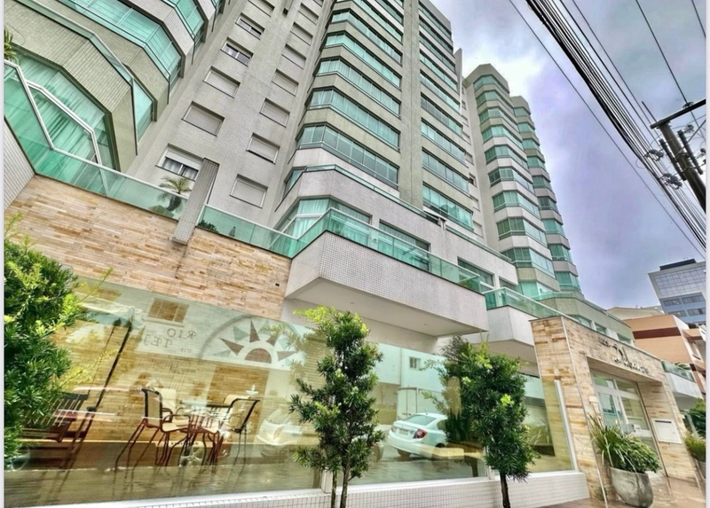 Prédio Imponente com infra completa! Apto de frente com vista e sacada: 4ª foto da galeria de imagens do imóvel