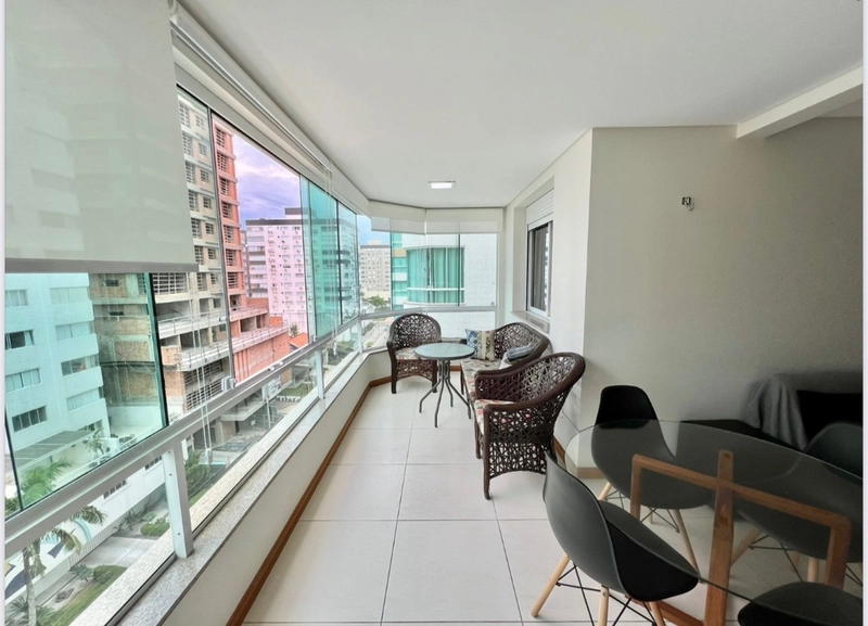 Prédio Imponente com infra completa! Apto de frente com vista e sacada: 7ª foto da galeria de imagens do imóvel