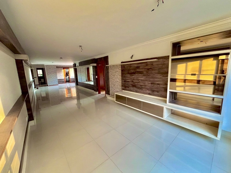 Apartamento com 3 dormitórios bairro São Pedro Porto Alegre!: 3ª foto da galeria de imagens do imóvel