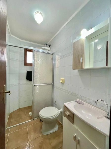 Apartamento de 2 dormitórios, sem box, churrasqueira, Zona Nova, Capão: 6ª foto da galeria de imagens do imóvel