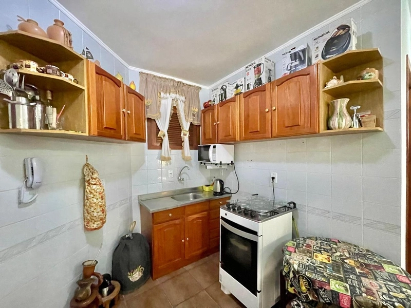 Apartamento de 2 dormitórios, sem box, churrasqueira, Zona Nova, Capão: 4ª foto da galeria de imagens do imóvel