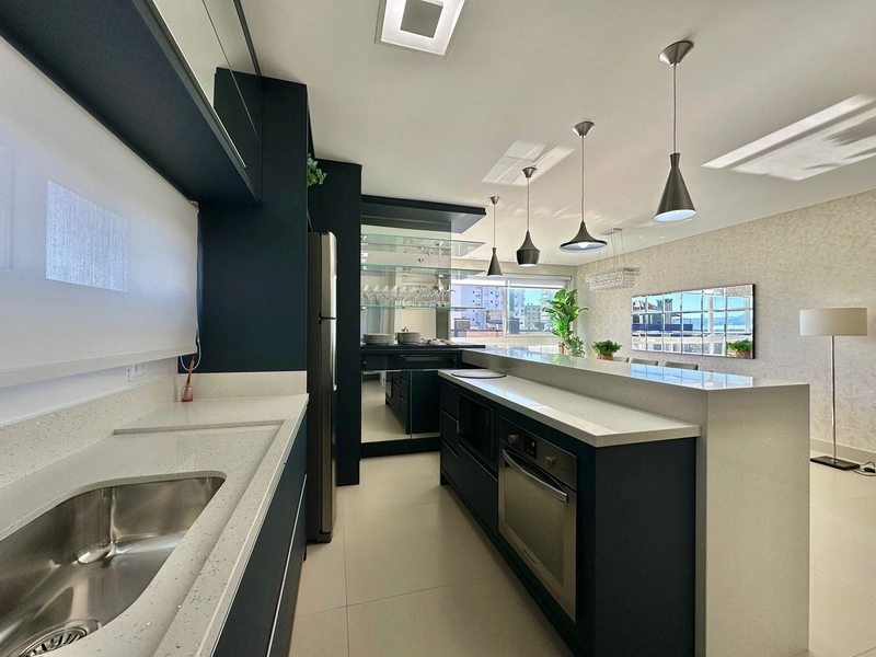 Apartamento de frente - Mobiliado e Decorado - Centro - Capão da Canoa: 5ª foto da galeria de imagens do imóvel