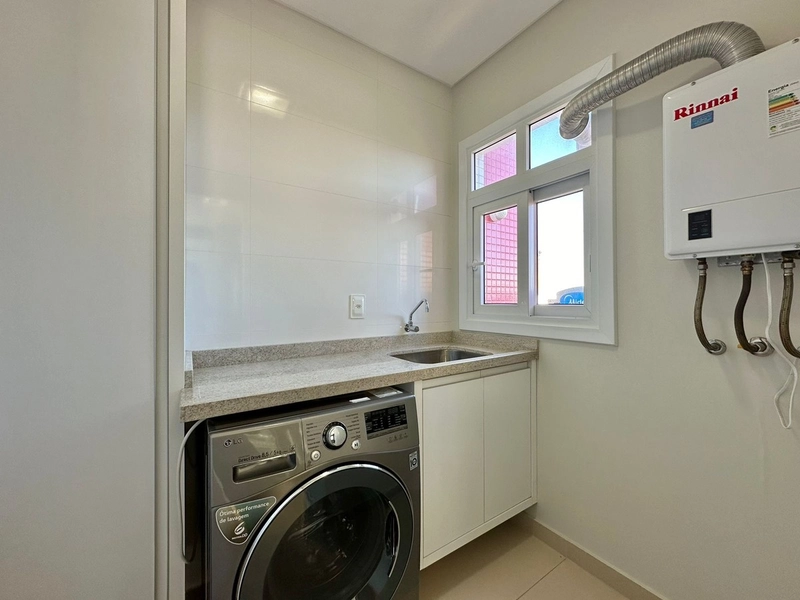 Apartamento de frente - Mobiliado e Decorado - Centro - Capão da Canoa: 6ª foto da galeria de imagens do imóvel