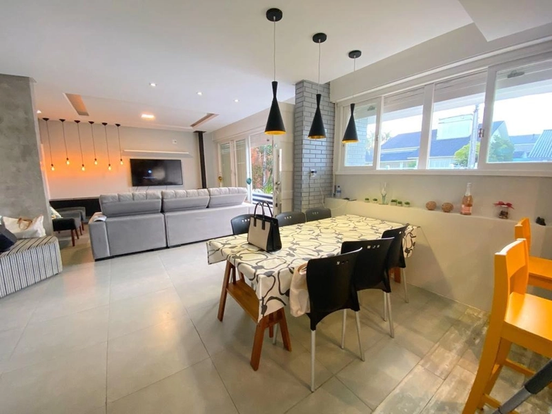 Casa 04 dormitórios com piscina em Atlântida/Xangri-lá!!: 6ª foto da galeria de imagens do imóvel