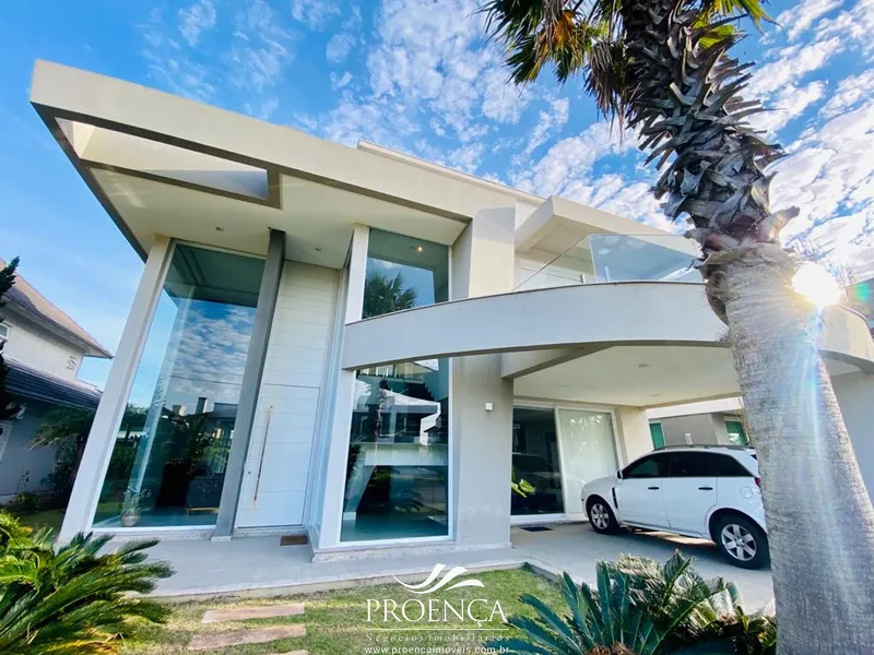 Excelente Sobrado Mobiliado e Decorado. Beira Mar.: 2ª foto da galeria de imagens do imóvel