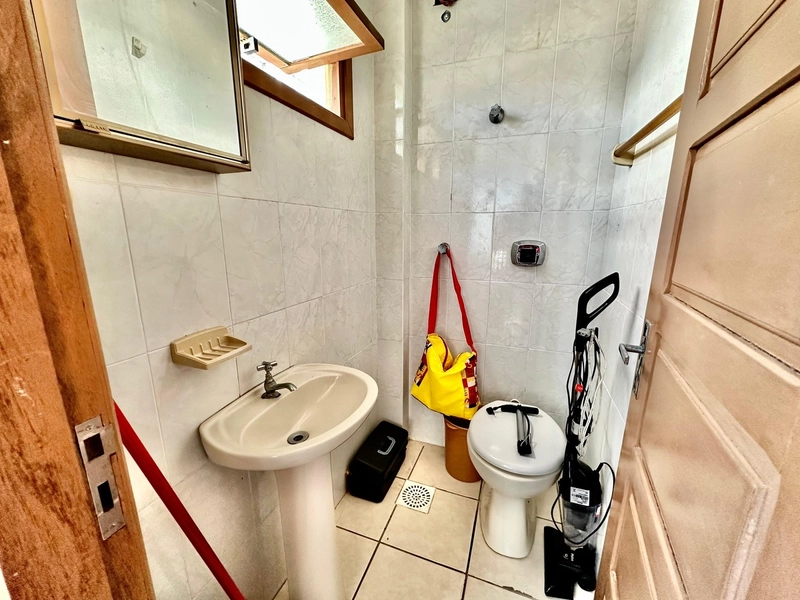 Apartamento com Sacada de frente no centro.: 17ª foto da galeria de imagens do imóvel