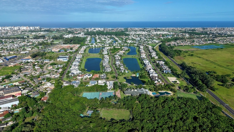 Sobrado de esquina beira lago à venda Bosques de Atlântida Xangri-la: 6ª foto da galeria de imagens do imóvel