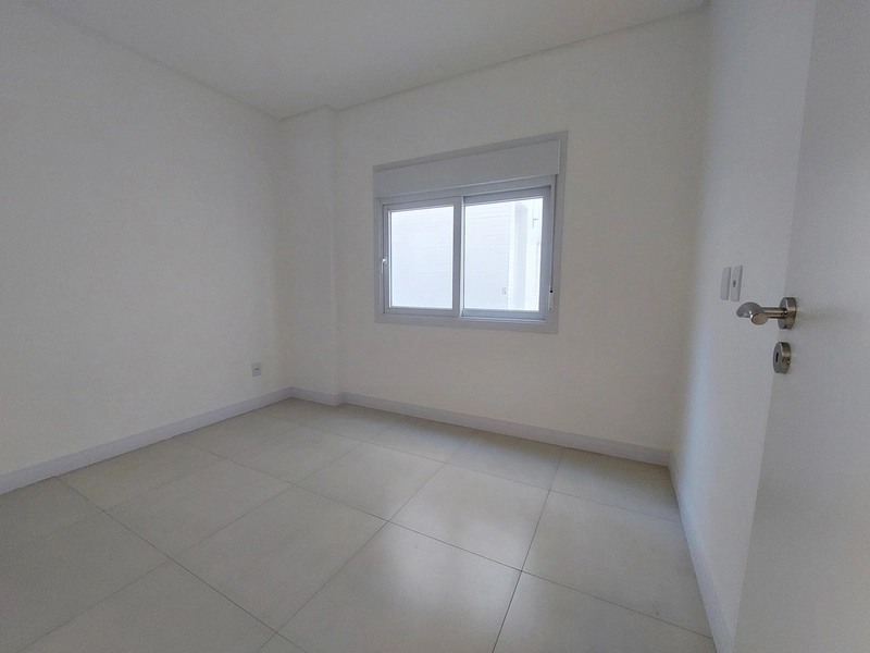 Amplo apartamento 3 dormitórios,1 suite,de frente, ZN, Capão da Canoa.: 7ª foto da galeria de imagens do imóvel