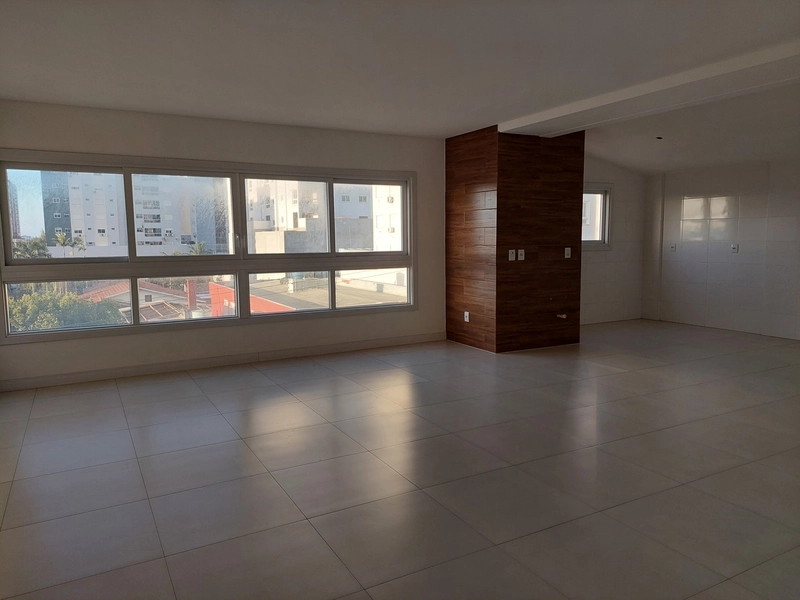 Amplo apartamento 3 dormitórios,1 suite,de frente, ZN, Capão da Canoa.: 18ª foto da galeria de imagens do imóvel