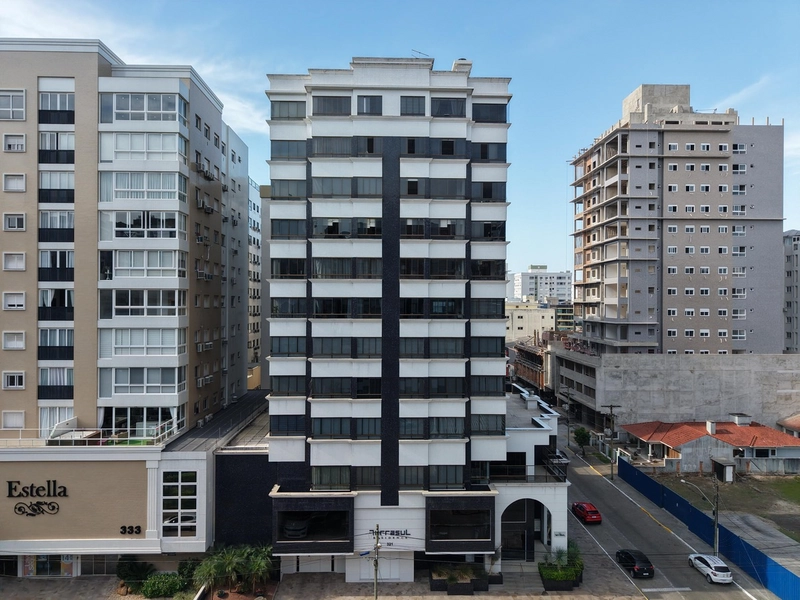 Apartamento 03 dormitórios Bairro Navegantes em Capão da Canoa: 3ª foto da galeria de imagens do imóvel