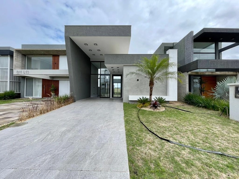 CASA EM CONDOMÍNIO FECHADO COM 04 SUITES, XANGRI-LÁ: 6ª foto da galeria de imagens do imóvel