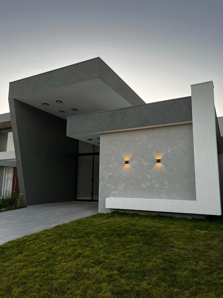 CASA EM CONDOMÍNIO FECHADO COM 04 SUITES, XANGRI-LÁ: 9ª foto da galeria de imagens do imóvel