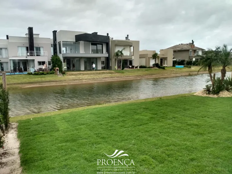 Casa em condomínio fechado!: 1ª foto da galeria de imagens do imóvel