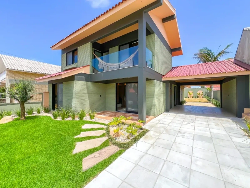 Casa à venda com 243m² 4 dormitórios 2 suítes 3 vagas  Centro Xangrilá: 1ª foto da galeria de imagens do imóvel
