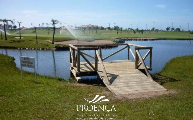 Condomínio Green Village Golf Club, Xangri-La, terreno com 777m²!: 4ª foto da galeria de imagens do imóvel